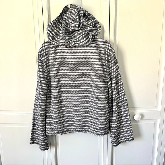 Roxy Women's Navy Blue and White Striped Woven Pullover Poncho Hoodie Size Small - Picture 3 of 16